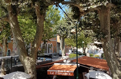 Brignoles Hotel | Hôtel Restaurant le Provence