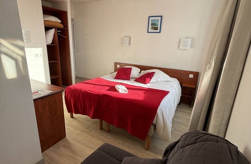 Concarneau Hotel | Hôtel Restaurant Les Oceanides