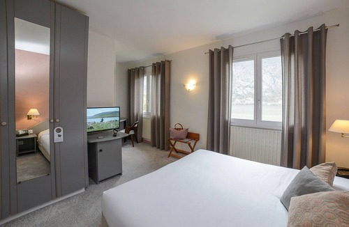 Novalaise Hotel | Hôtel Restaurant Novalaise Plage