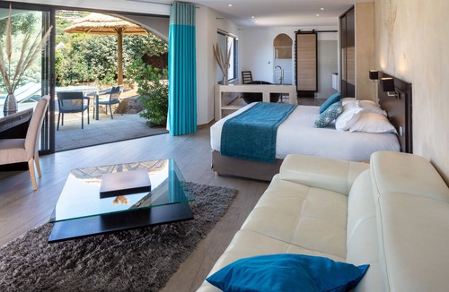 Olmeto Hotel | Hôtel Ruesco