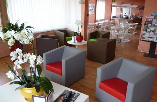 Creancey Hotel | Hôtel Val Vert