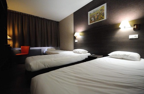 Creancey Hotel | Hôtel Val Vert