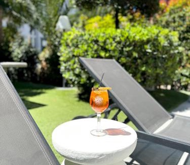 Cannes City Centre Hotel | Hôtel Victoria