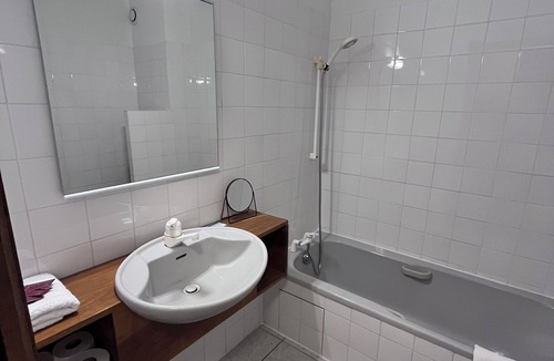 Sainte-Helene-sur-Isere Hotel | Hôtellerie du Roy
