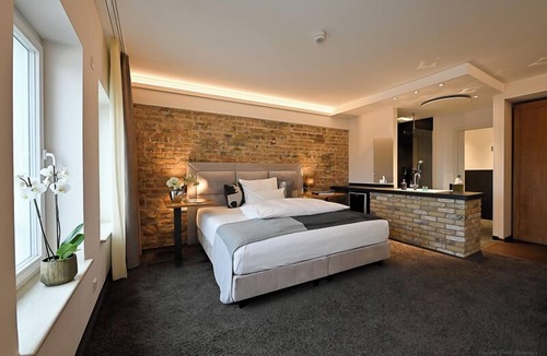 Ruesselsheim Hotel | Höll am Main