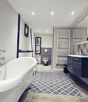 Erkrath Apartment | Hühnerstall nahe Düsseldorf, direkt an der Autobahn,zu Airport & Messe