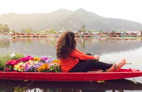 Dal Lake Bed & Breakfast | H B Viena Lakeview