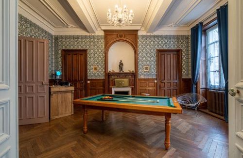 Surgeres Bed & Breakfast | H de Surgères