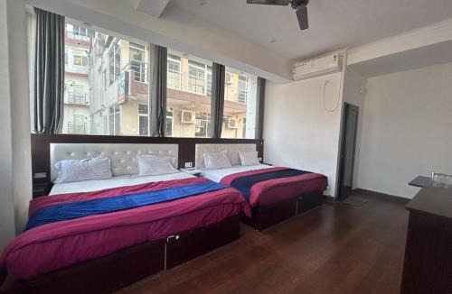 Tapovan Hotel | H R Stays
