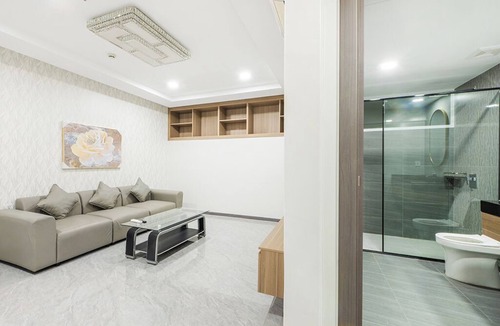 Ruessei Kaev Hotel | H Resident