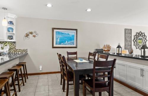 Avalon House | H1780 - Hamilton Cove Villa 17-80