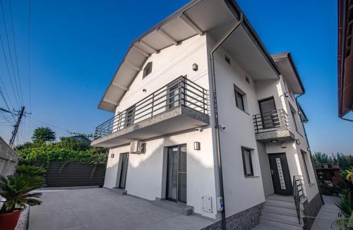 Mangalia Apartment | H2O Accommodation