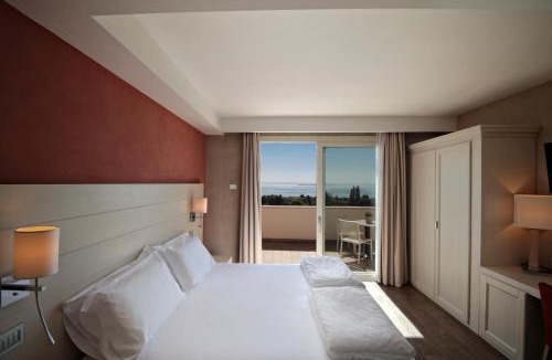 Moniga del Garda Bed & Breakfast | H2O ROOMS