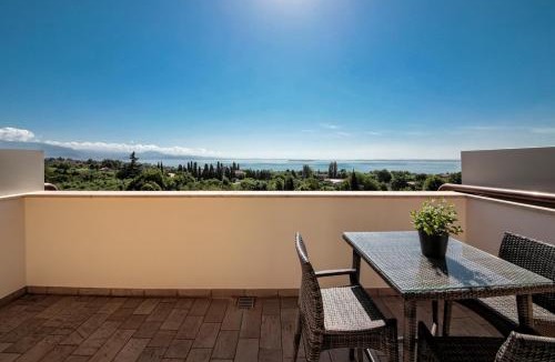 Moniga del Garda Bed & Breakfast | H2O ROOMS
