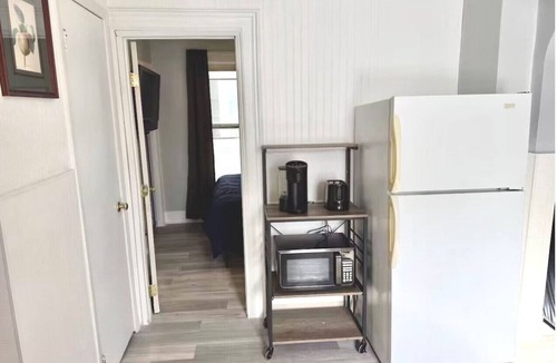 Lakefront Apartment | H3-1 Bedroom Inner Harbor