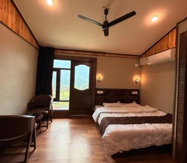 Brein Resort | Haari Wann