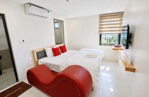 Soc Son Hotel | Habibi Hotel