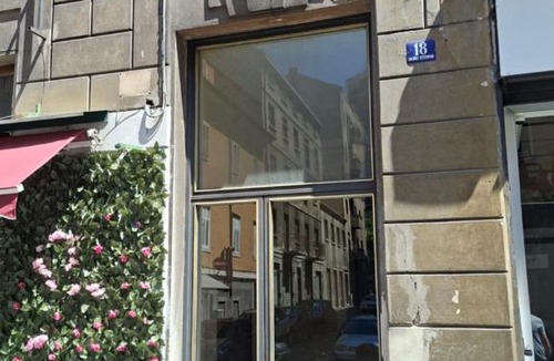 Barriera Vecchia-San Giacomo Apartment | Habibi