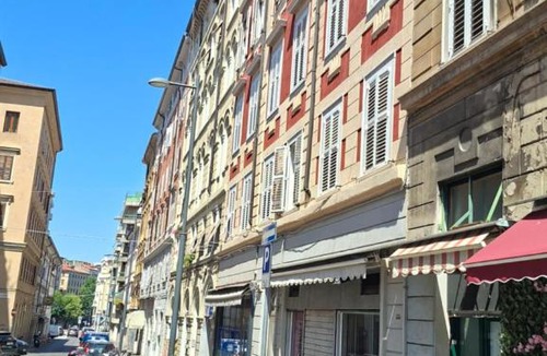 Barriera Vecchia-San Giacomo Apartment | Habibi