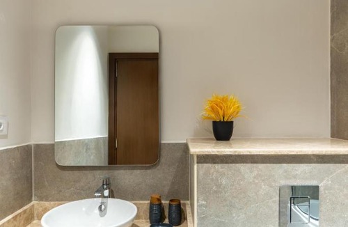 Sheikh Zayed City Hotel | Habitat Towers