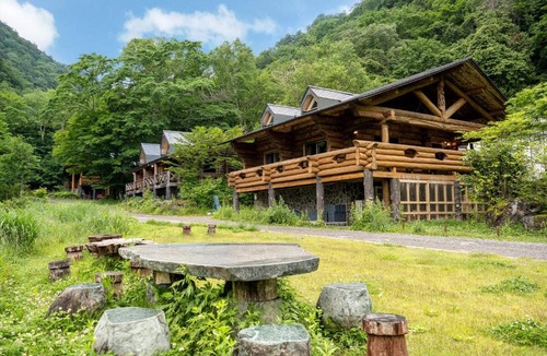 Oze Nationak Park Hotel | Hacho no Yu