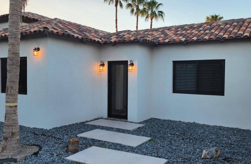 Loreto House | Hacienda Christopher Scott 2 bedroom Casita In Loreto with pickleball court