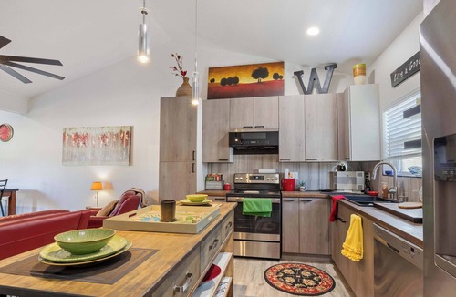 Linn Creek Apartment | | Hackberry Lookout | 2B 2B | Osage Beach |
