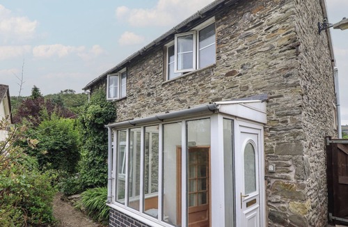 Pontfadog Cottage | HAFOD, pet friendly, character holiday cottage in Chirk