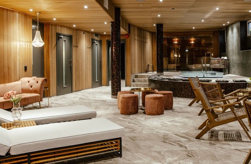 Enkoping Hotel | Haga Slott