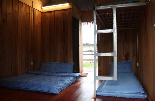Son Trach Hostel | Hahaland - Hostel