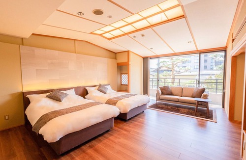 Onsen House | Haiya