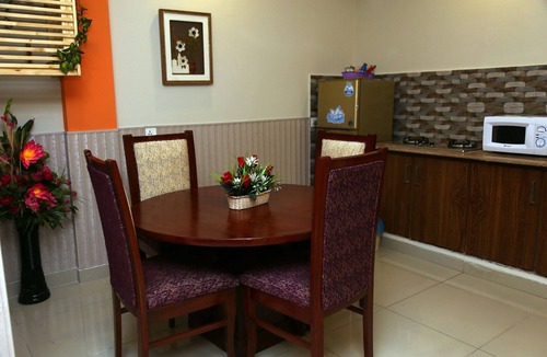 Islamabad Bed & Breakfast | Hak Mall Suites