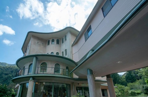 Hakone Hot Springs Hotel | Hakonenomori Okada