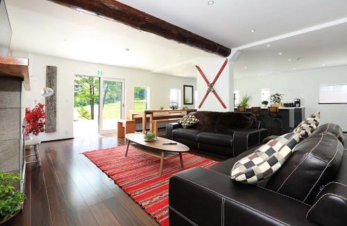 Kitaazumi-gun Ski Chalet | Hakuba Slopeside Chalet