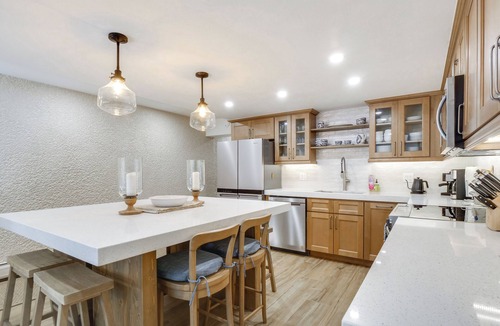 Breckenridge Condo | Half-Mi to Main Street Breck: All-Season Escape!