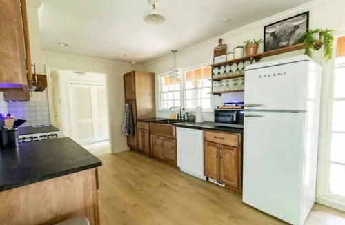 Canton House | Half Moon Farm