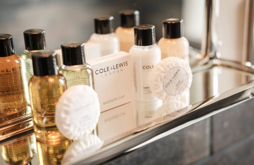 Herne Hill Hotel | Half Moon