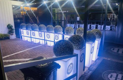 Kimberley Hotel | Halfway House Hotel
