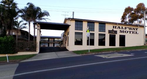 Eden Hotel | Halfway Motel