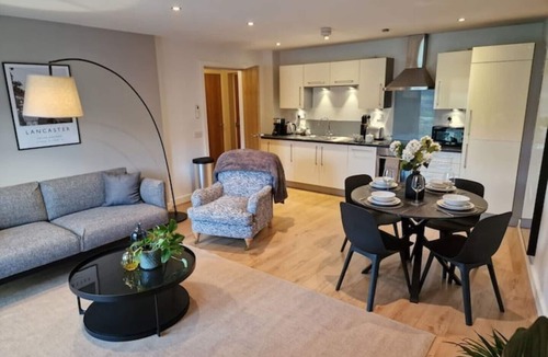 Slyne Apartment | Halton Hideaway - Easy access to village life