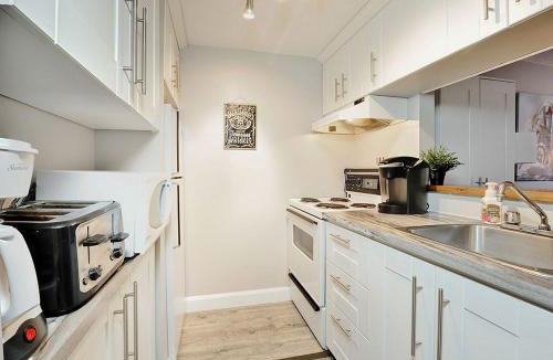 Stoneham Apartment | Hameau 28-41 studio
