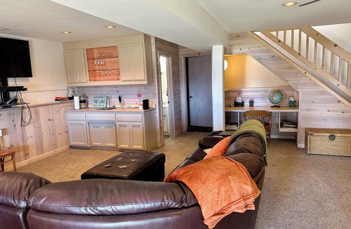 Hamilton Branch House | Hamilton Branch Multi-level Home with Stunning Lake Almanor View