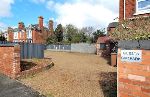 Lincoln House | Hamilton