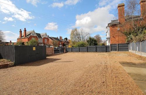 Lincoln House | Hamilton