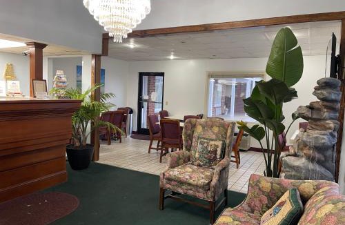 Wilkes County Hotel | Hamilton Inn Jonesville I-77
