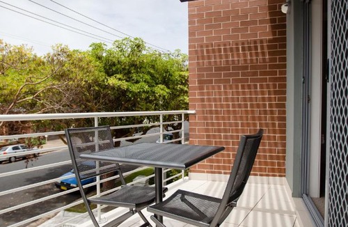 Broadmeadow Apartment | Hamilton on Everton