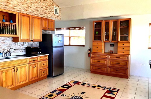 Tibbett's Turn House | Hammock Moon - Two Bedroom House Directly on Beach with Gazebo