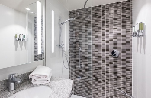 Dyce Hotel | Hampton by Hilton Aberdeen Airport