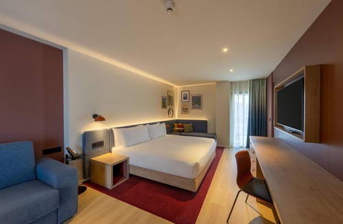 El Altet Hotel | Hampton By Hilton Alicante Airport