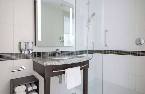 Eastern Docklands Hotel | Hampton by Hilton Amsterdam Centre East